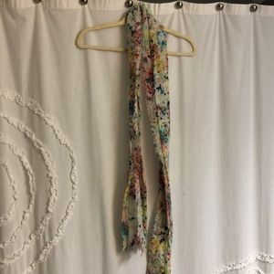 Multi Print scarf - light material